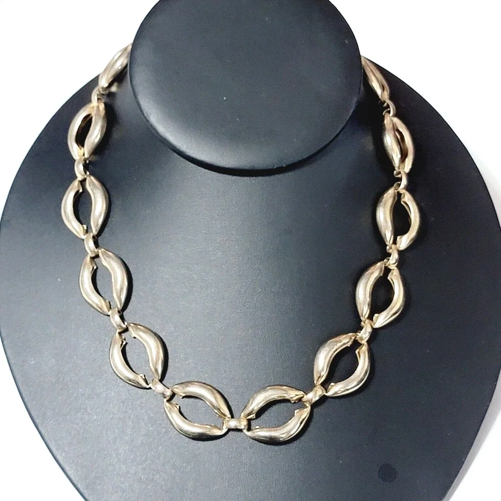 Unbranded vintage gold